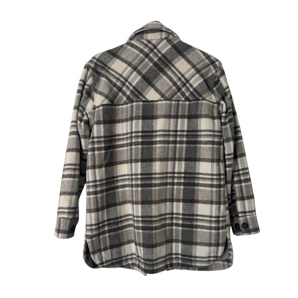 Thread & Supply Flannel Shacket - Picture 2 of 4